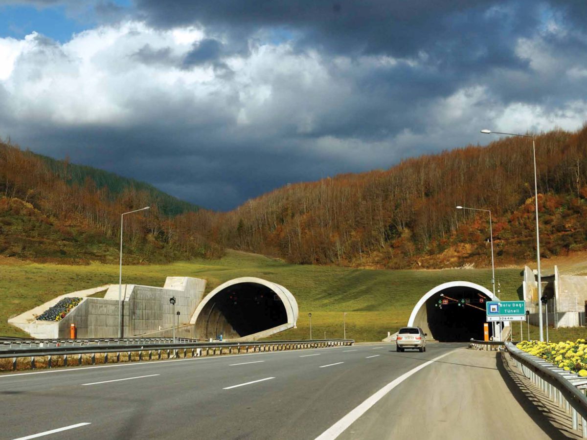 Gümüşova-Gerede Otoyolu ve Bolu Dağı Geçişi