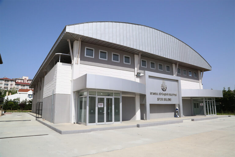 İstanbul Büyükşehir Belediyesi Spor Salonu